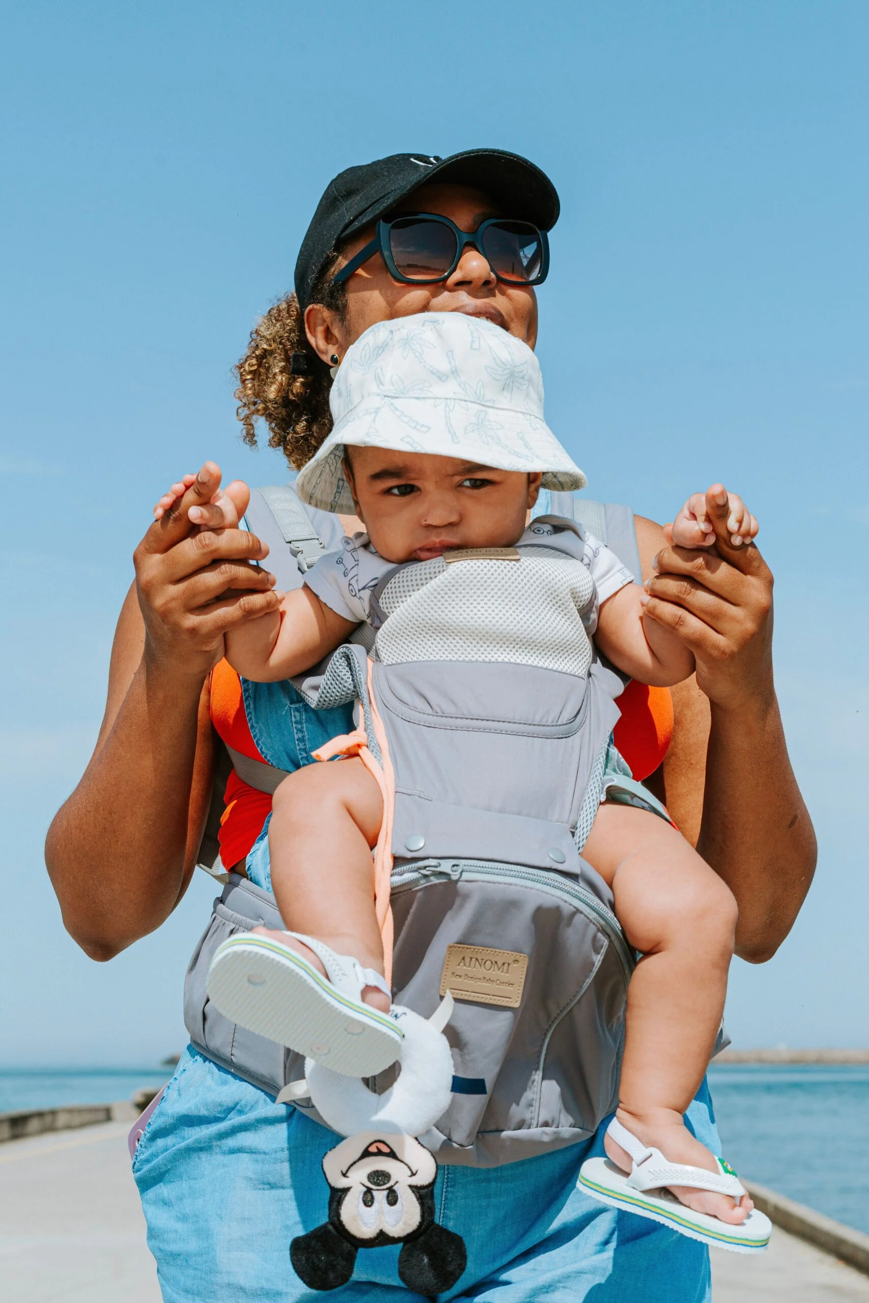 Best Baby Carriers That Grow With Your Child (2026)